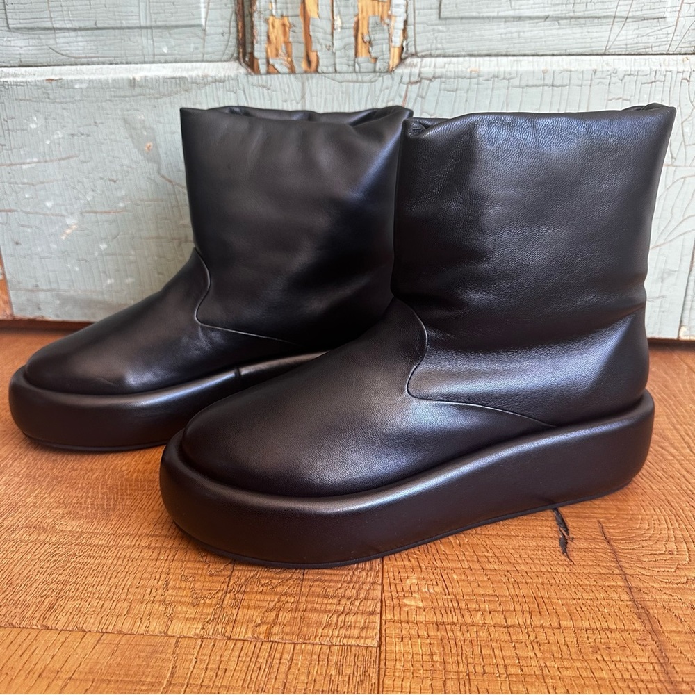 NIB Clergerie Aiden Ankle Boot Black Leather US Size 8 EU Size 38.5 RARE Style